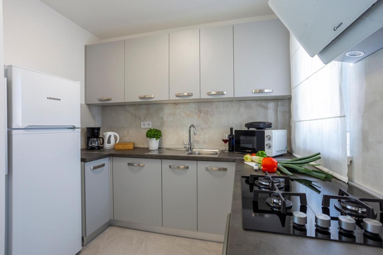 City Apartments Silver Pula Ngoại thất bức ảnh