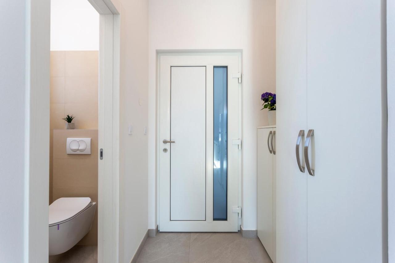 City Apartments Silver Pula Ngoại thất bức ảnh