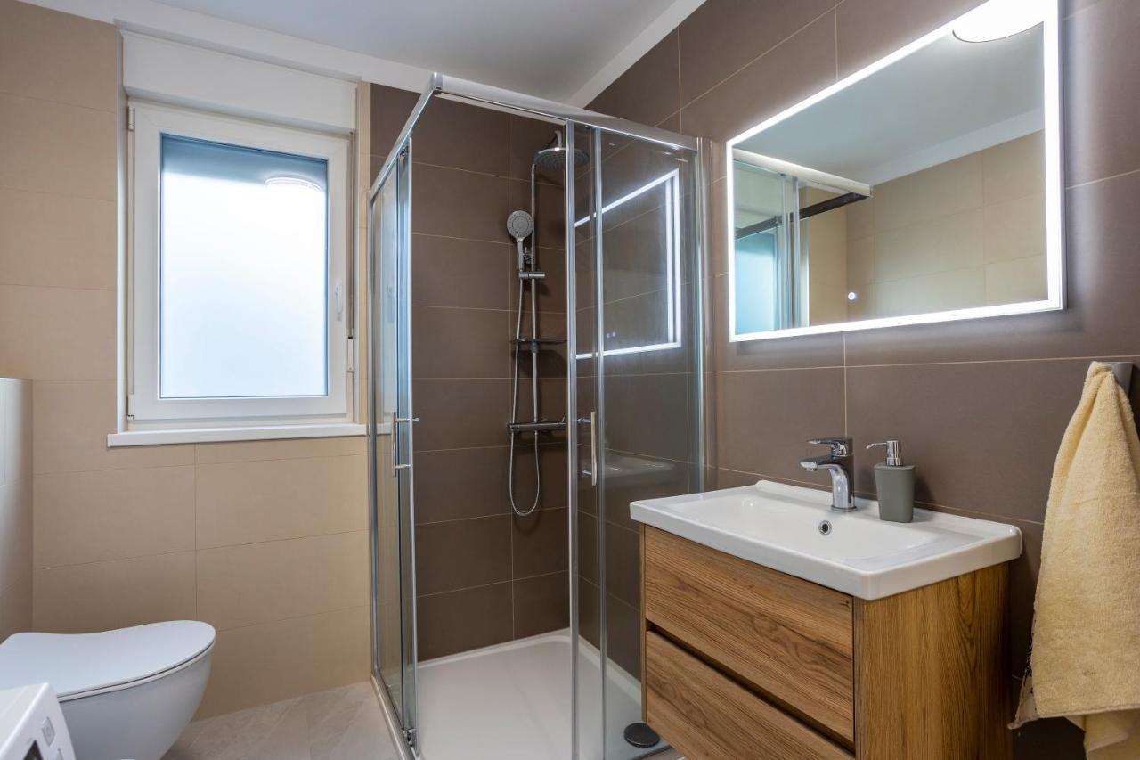City Apartments Silver Pula Ngoại thất bức ảnh