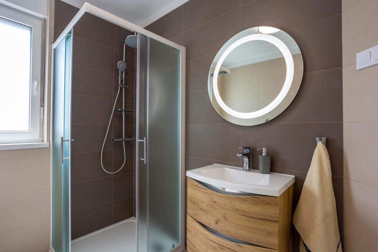 City Apartments Silver Pula Ngoại thất bức ảnh
