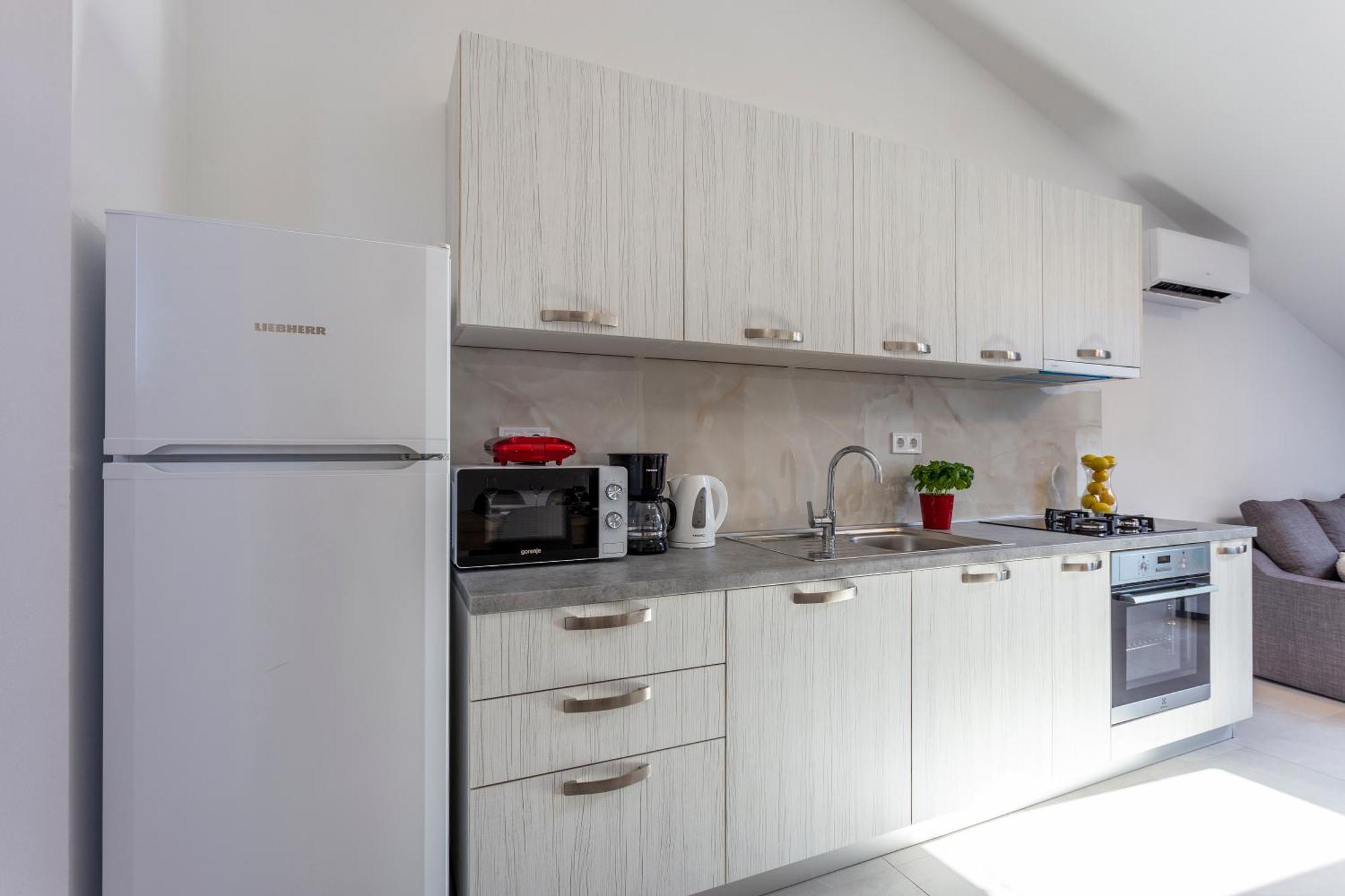City Apartments Silver Pula Ngoại thất bức ảnh