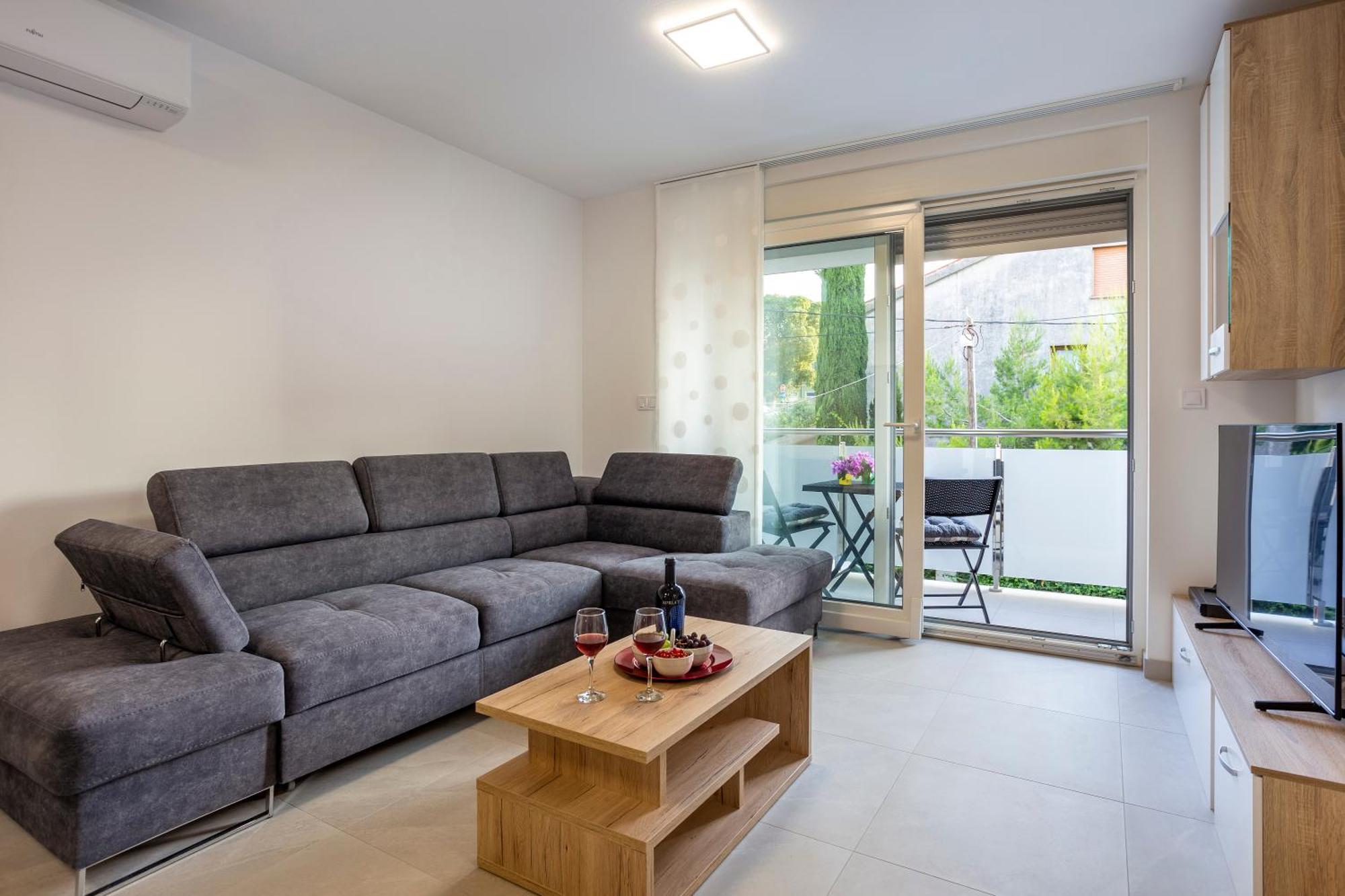 City Apartments Silver Pula Ngoại thất bức ảnh